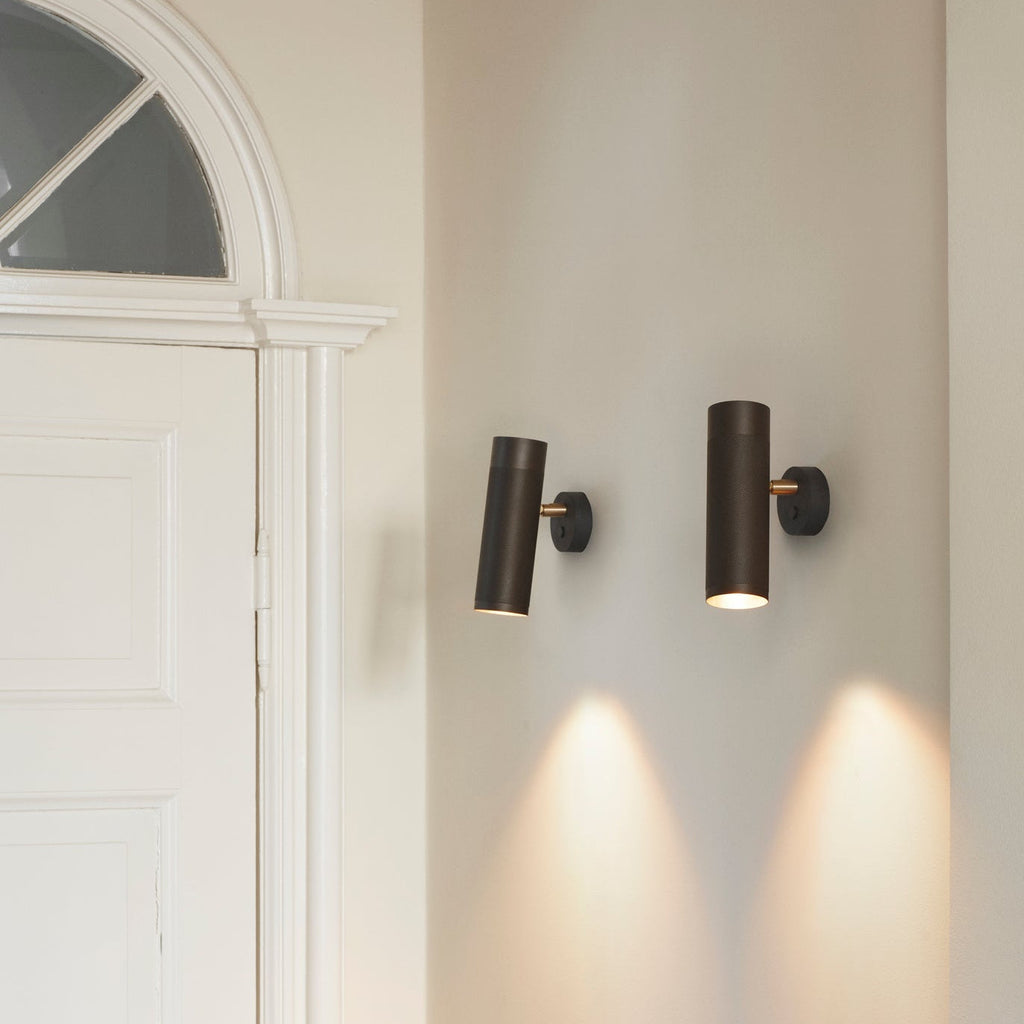 Væglamper | Find lamper i glas, porcelæn og messing her 